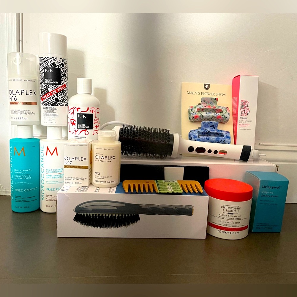 LUXURY HAIR KIT — NWT